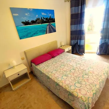 Апартаменты Near The Ocean